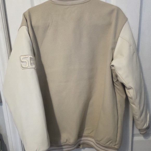 Varsity Ladies Beige & Cream 'My Style' Jacket - Picture 9 of 9